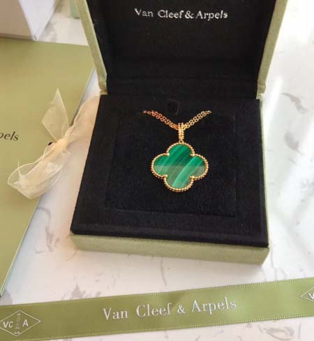 2026年2月1日入荷新品van cleef & arpelsネックレスギフト/誕生日/記念品/アクセサリーxin工場