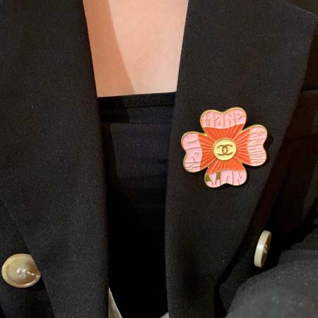 2026年2月2日入荷新品シャネルブローチギフト/誕生日/記念品/アクセサリーxin工場
