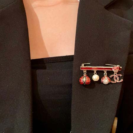 2026年2月2日入荷新品シャネルブローチギフト/誕生日/記念品/アクセサリーxin工場