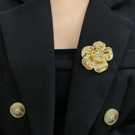 2026年2月2日入荷新品シャネルブローチギフト/誕生日/記念品/アクセサリーxin工場