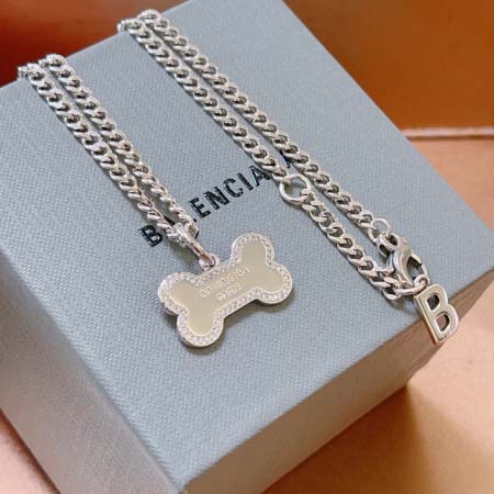 2026年2月3日入荷新品Balenciagaネックレスギフト/誕生日/記念品/アクセサリーxin工場