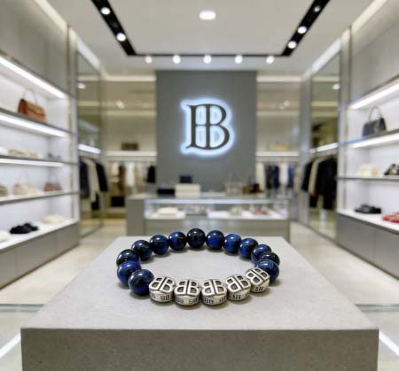 2026年2月3日入荷新品Balenciagaブレスレットギフト/誕生日/記念品/アクセサリーxin工場