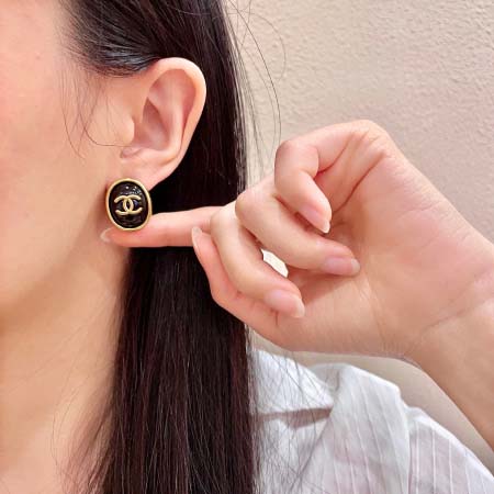 2026年2月3日入荷新品Chanelピアスギフト/誕生日/記念品/アクセサリーxin工場