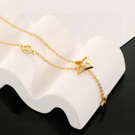 2026年2月3日入荷新品ルイヴィトンネックレスギフト/誕生日/記念品/アクセサリーxin工場
