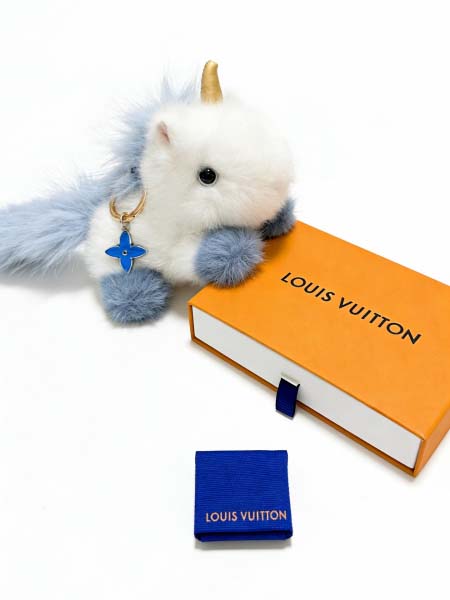 2026年2月3日入荷新品ルイヴィトン キーホルダー ギフト/誕生日/記念品/アクセサリーxin工場
