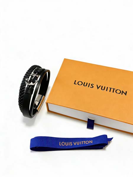 2026年2月3日入荷新品ルイヴィトンブレスレットギフト/誕生日/記念品/アクセサリーxin工場
