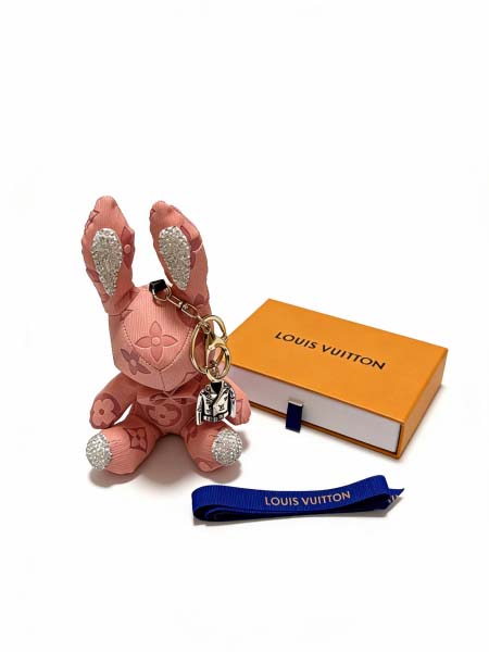 2026年2月3日入荷新品ルイヴィトン キーホルダー ギフト/誕生日/記念品/アクセサリーxin工場