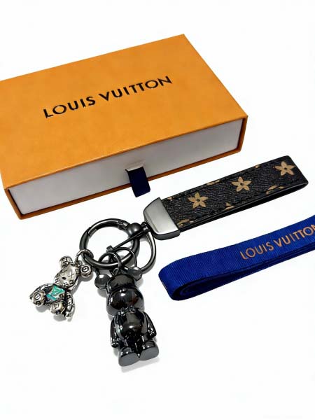 2026年2月3日入荷新品ルイヴィトン キーホルダー ギフト/誕生日/記念品/アクセサリーxin工場