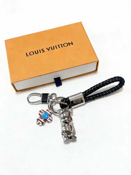 2026年2月3日入荷新品ルイヴィトン キーホルダー ギフト/誕生日/記念品/アクセサリーxin工場