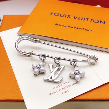 2026年2月3日入荷新品ルイヴィトンブローチギフト/誕生日/記念品/アクセサリーxin工場