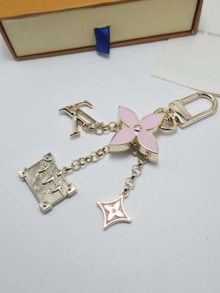 2026年2月3日入荷新品ルイヴィトン キーホルダー ギフト/誕生日/記念品/アクセサリーxin工場