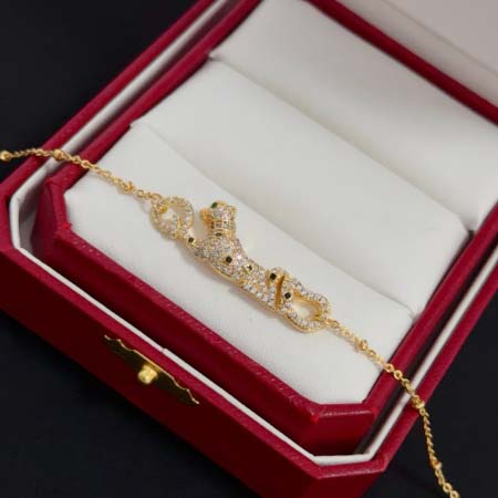 2026年2月3日入荷新品カルティエブレスレットギフト/誕生日/記念品/アクセサリーxin工場