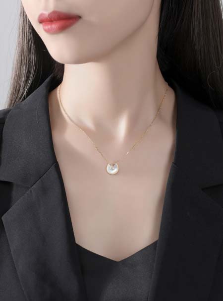 2026年2月3日入荷新品カルティエネックレスギフト/誕生日/記念品/アクセサリーxin工場