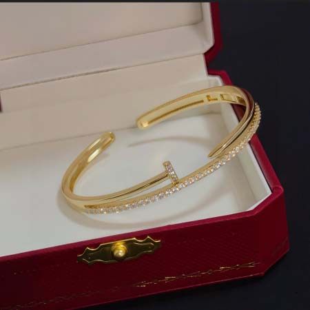 2026年2月4日入荷新品Cartier腕輪/ブレスレットギフト/誕生日/記念品/アクセサリーxin工場