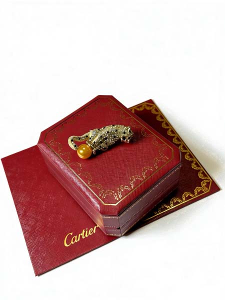 2026年2月4日入荷新品Cartierブローチギフト/誕生日/記念品/アクセサリーxin工場