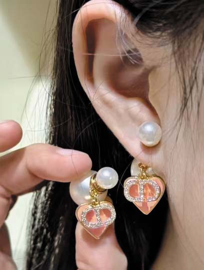 2026年2月5日入荷新品Diorピアスギフト/誕生日/記念品/アクセサリーxin工場