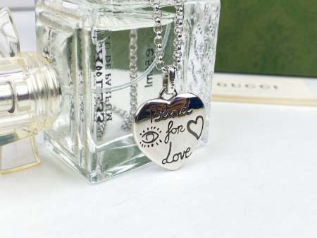 2026年2月5日入荷新品Gucciネックレスギフト/誕生日/記念品/アクセサリーxin工場