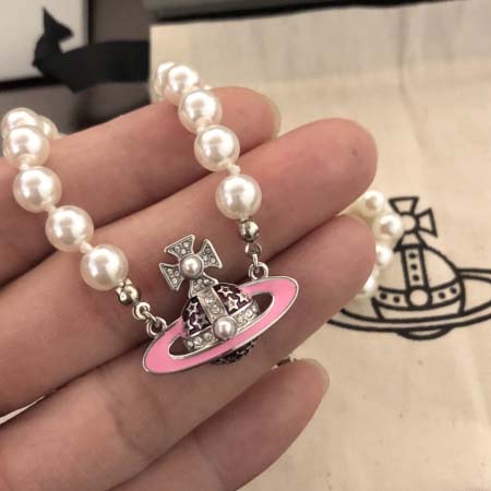 2026年2月5日入荷新品Vivienneネックレスギフト/誕生日/記念品/アクセサリーxin工場