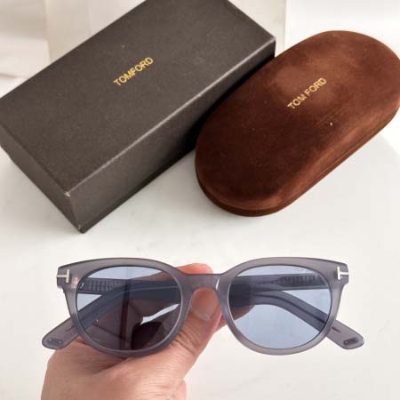 2026年2月6日入荷新品TOM FORD原版復刻サングラスギフト/誕生日/記念品/アクセサリーXY工場