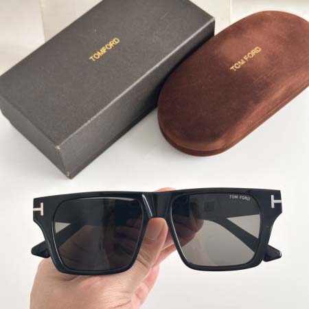 2026年2月11日新品TOM FORD原版復刻サングラスギフト/誕生日/記念品/アクセサリーXY工場