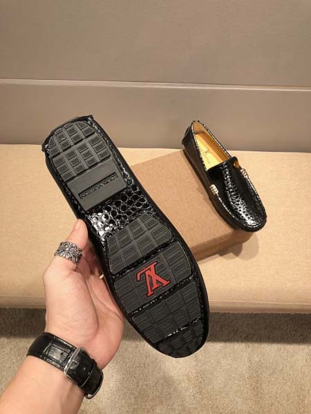 2026年2月21日入荷新作Louis Vuitton靴/スニーカー人気商品★/誕生日プレゼント/流行/高品質/JY工場