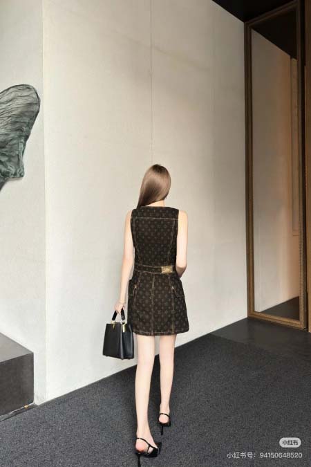 2026年2月26日入荷早春新作Louis Vuittonワンピースファッション/誕生日プレゼント/贈り物 can工場