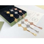 2026年2月1日入荷新品van cleef & arpelsブレスレットギフト/誕生日/記念品/アクセサリーxin工場
