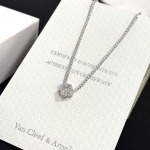 2026年2月1日入荷新品van cleef & arpelsネックレスギフト/誕生日/記念品/アクセサリーxin工場