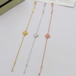 2026年2月1日入荷新品van cleef & arpelsブレスレットギフト/誕生日/記念品/アクセサリーxin工場