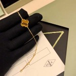 2026年2月1日入荷新品van cleef & arpelsブレスレットギフト/誕生日/記念品/アクセサリーxin工場
