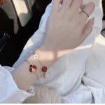 2026年2月1日入荷新品van cleef & arpelsブレスレットギフト/誕生日/記念品/アクセサリーxin工場