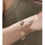 2026年2月1日入荷新品van cleef & arpelsブレスレットギフト/誕生日/記念品/アクセサリーxin工場