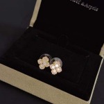 2026年2月1日入荷新品van cleef & arpelsピアスギフト/誕生日/記念品/アクセサリーxin工場