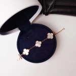 2026年2月1日入荷新品van cleef & arpelsブレスレットギフト/誕生日/記念品/アクセサリーxin工場