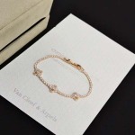 2026年2月1日入荷新品van cleef & arpelsブレスレットギフト/誕生日/記念品/アクセサリーxin工場