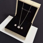 2026年2月1日入荷新品van cleef & arpelsネックレスギフト/誕生日/記念品/アクセサリーxin工場