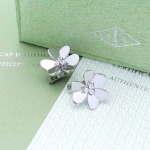 2026年2月1日入荷新品van cleef & arpelsピアスギフト/誕生日/記念品/アクセサリーxin工場
