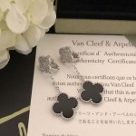 2026年2月1日入荷新品van cleef & arpelsピアスギフト/誕生日/記念品/アクセサリーxin工場
