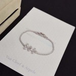 2026年2月1日入荷新品van cleef & arpelsブレスレットギフト/誕生日/記念品/アクセサリーxin工場