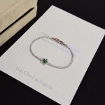 2026年2月1日入荷新品van cleef & arpelsブレスレットギフト/誕生日/記念品/アクセサリーxin工場