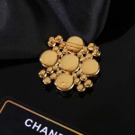 2026年2月2日入荷新品シャネルブローチギフト/誕生日/記念品/アクセサリーxin工場