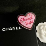 2026年2月2日入荷新品シャネルブローチギフト/誕生日/記念品/アクセサリーxin工場