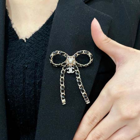 2026年2月2日入荷新品シャネルブローチギフト/誕生日/記...