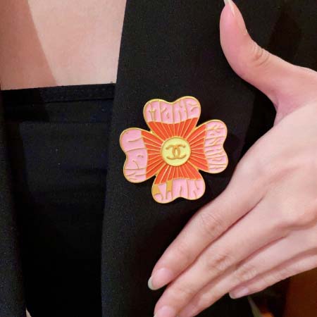 2026年2月2日入荷新品シャネルブローチギフト/誕生日/記...