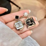 2026年2月2日入荷新品シャネルピアスギフト/誕生日/記念品/アクセサリーxin工場