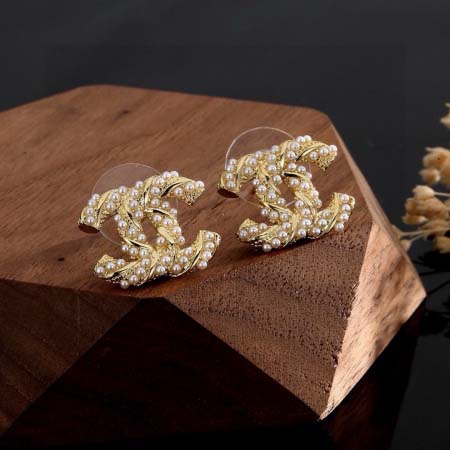 2026年2月2日入荷新品シャネルピアスギフト/誕生日/記念...