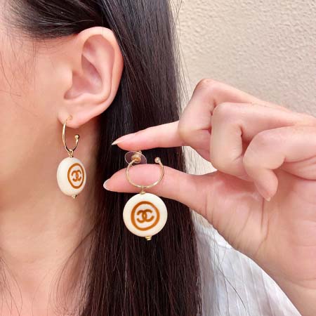 2026年2月2日入荷新品シャネルピアスギフト/誕生日/記念...