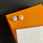 2026年2月3日入荷新品Louis Vuittonピアスギフト/誕生日/記念品/アクセサリーxin工場