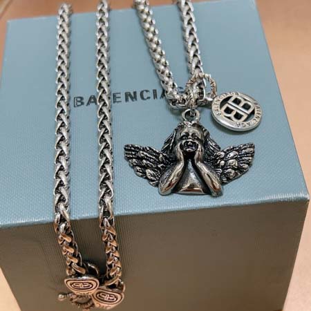 2026年2月3日入荷新品Balenciagaネックレスギフ...