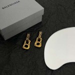 2026年2月3日入荷新品Balenciagaピアスギフト/誕生日/記念品/アクセサリーxin工場
